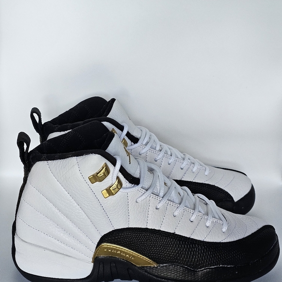 Air Jordan 12 Retro (GS) Royalty 6.5Y White/ Metallic Gold-Black 153265-170 - Picture 2 of 8